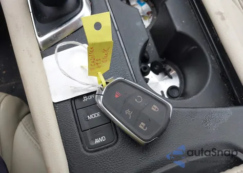 2018 Cadillac Xt5 Luxury z USA, uszkodzony, nr VIN 1GYKNDRS1JZ170154